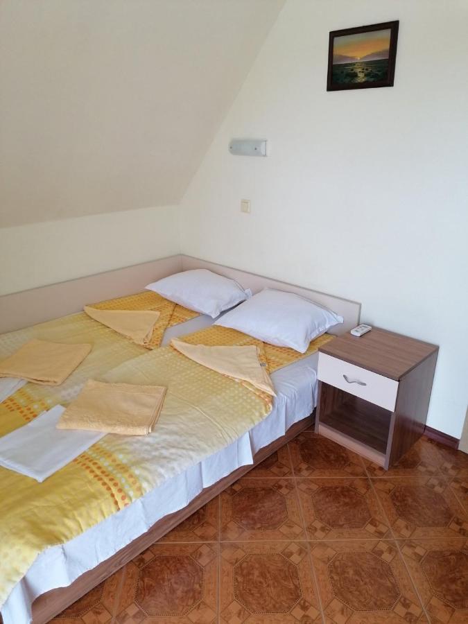 Villa Krisia Apartments Sozopol Exterior foto